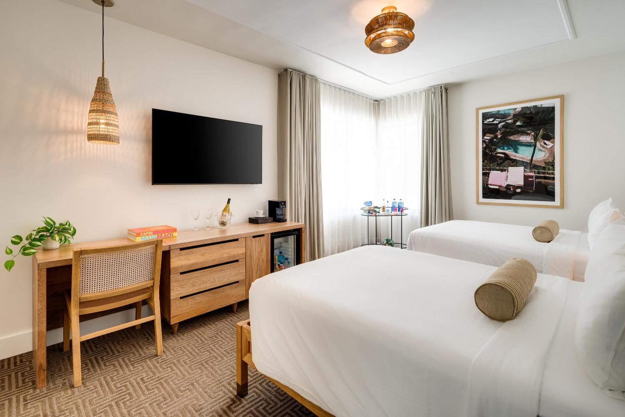 LIBERTY PARK HOTEL SOUTH BEACH MIAMI BEACH
